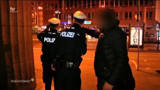 Bundespolizei am Frankfurter Hauptbahnhof Doku 2016 [upl. by Kcinimod]